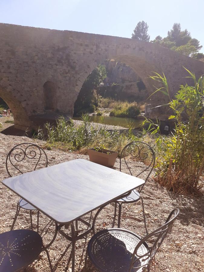 Gite Des Tineries Vila Lagrasse Exterior foto
